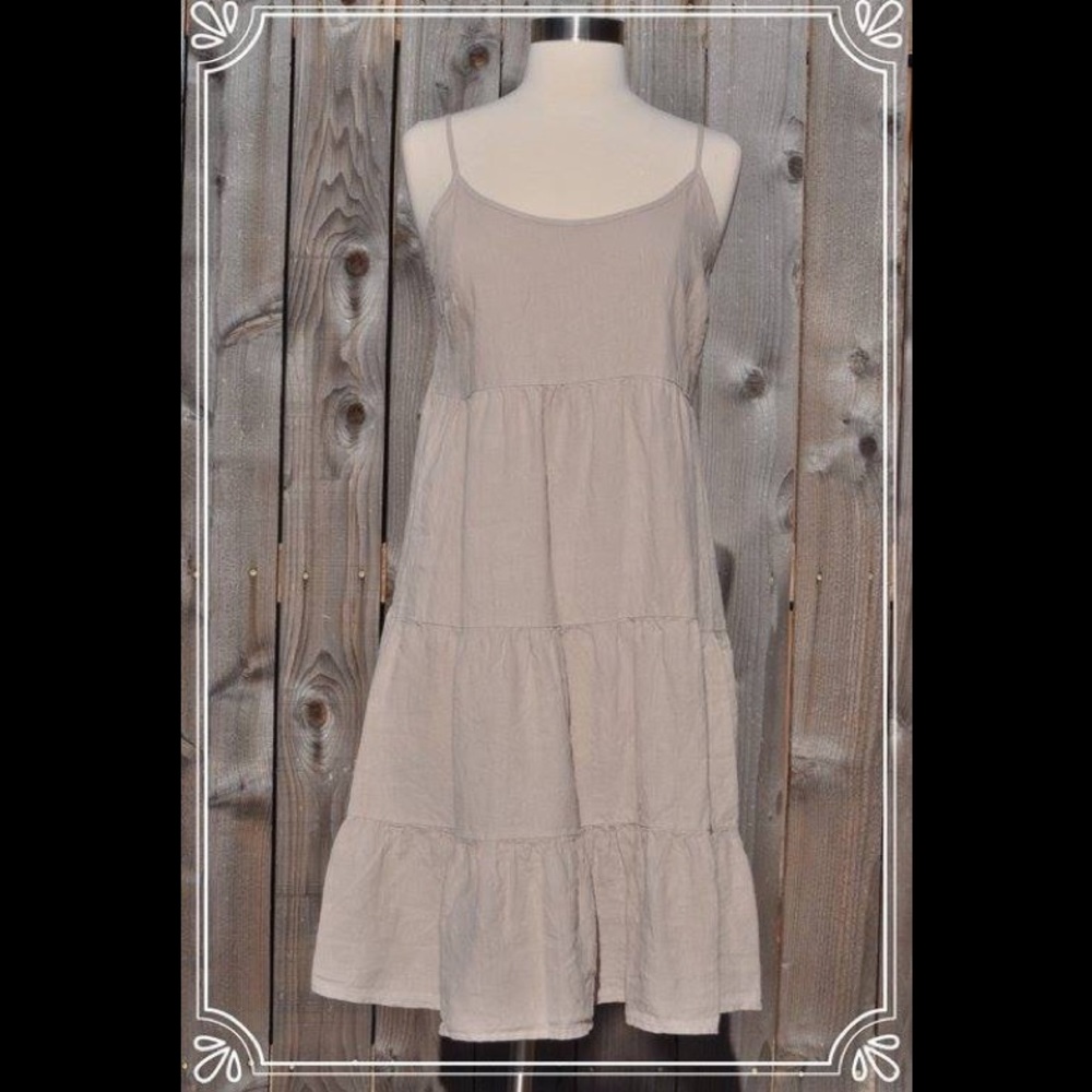 Khaki linen dress